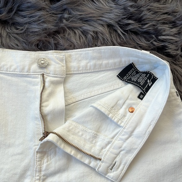 7 For All Mankind White Denim Frayed Shorts Size 30 - Picture 4 of 7